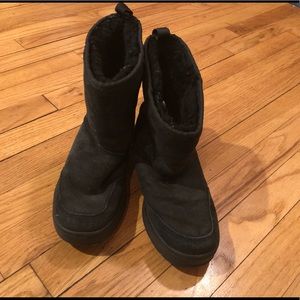 L.L. Bean Black Sherpa Boots